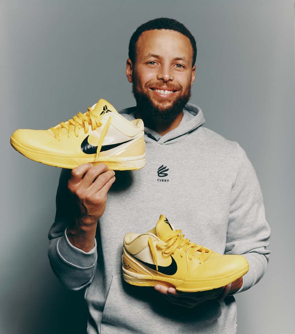 Stephen Curry with sneakers from the sale