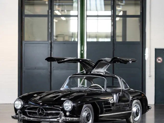 1954 Mercedes-Benz 300 SL Gullwing from the Stuttgart Legends Collection, estimate &euro;1,150,000 to &euro;1,500,000