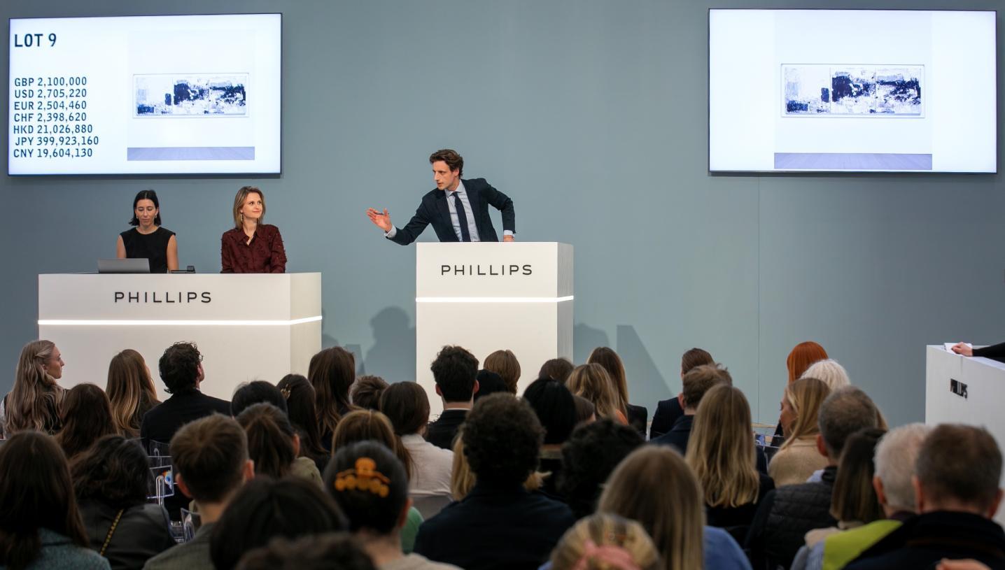 Phillips’ Modern & Contemporary Art Evening Sale Achieves £15 Million