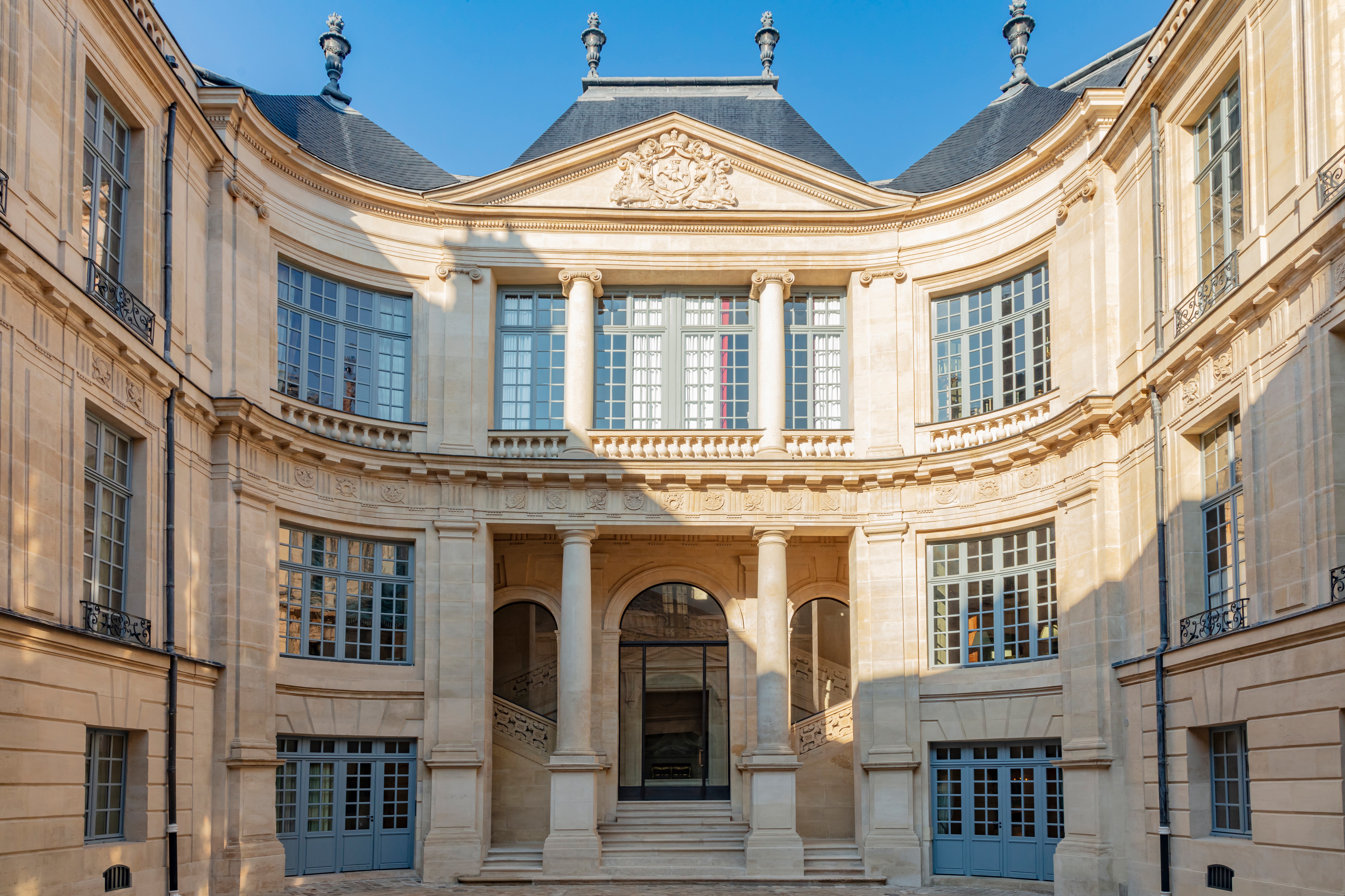 Hôtel Lambert: A Princely Collection at Sotheby's Paris, 2022