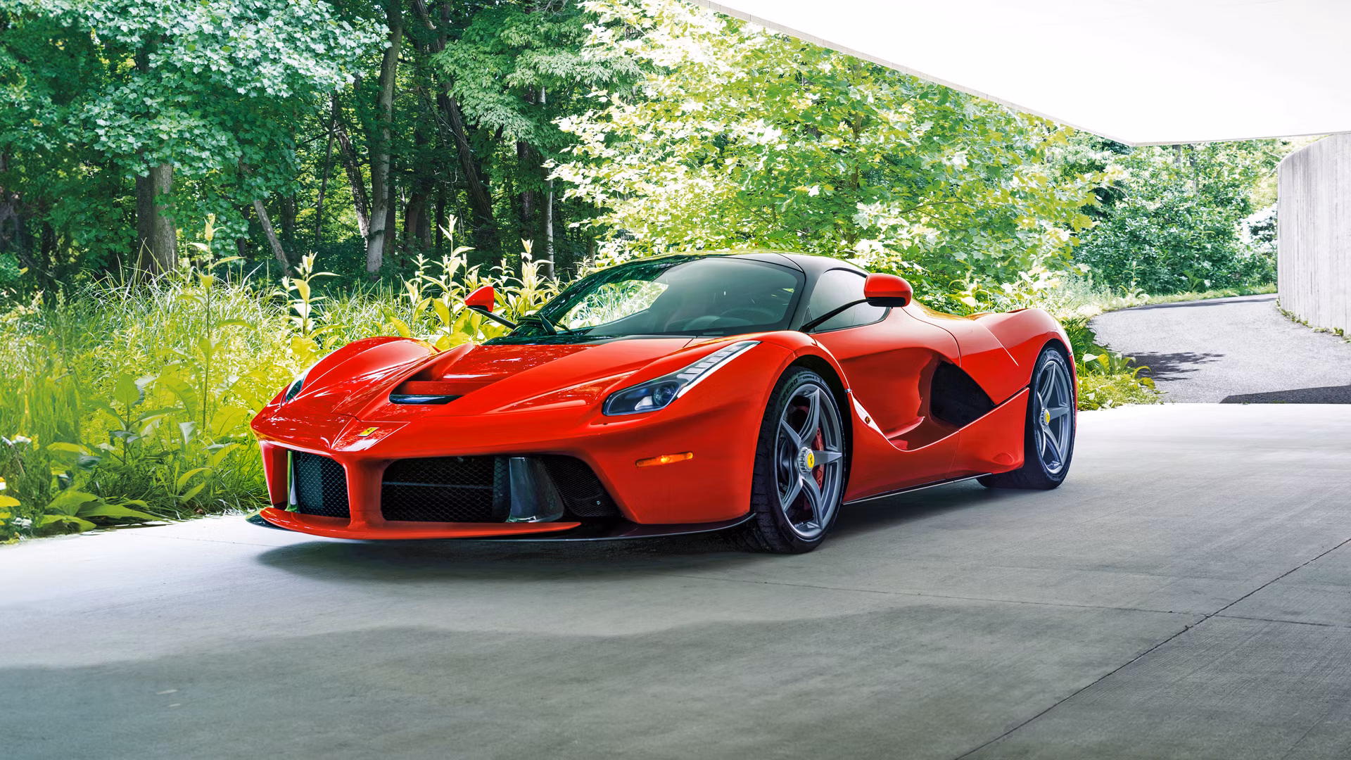Watch Auctions Set Records but Watch Stocks Fall; Gold Hits a New High as Luxury Fades; Ferrari Up 4%