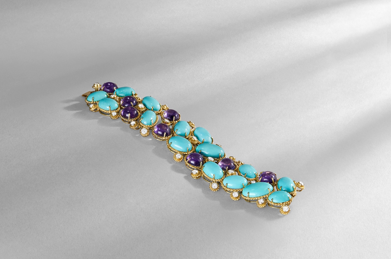 Van Cleef & Arpels presents seven creations at the Fine Art and Antique Fair, TEFAF 2024