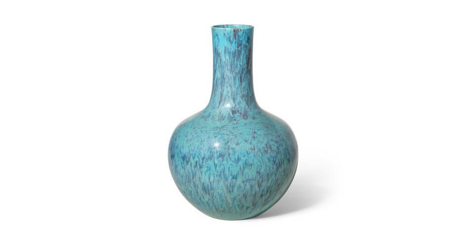 Bonhams Hong Kong Presents Dr & Mrs Hu Shih-Chang Collection of Chinese Art